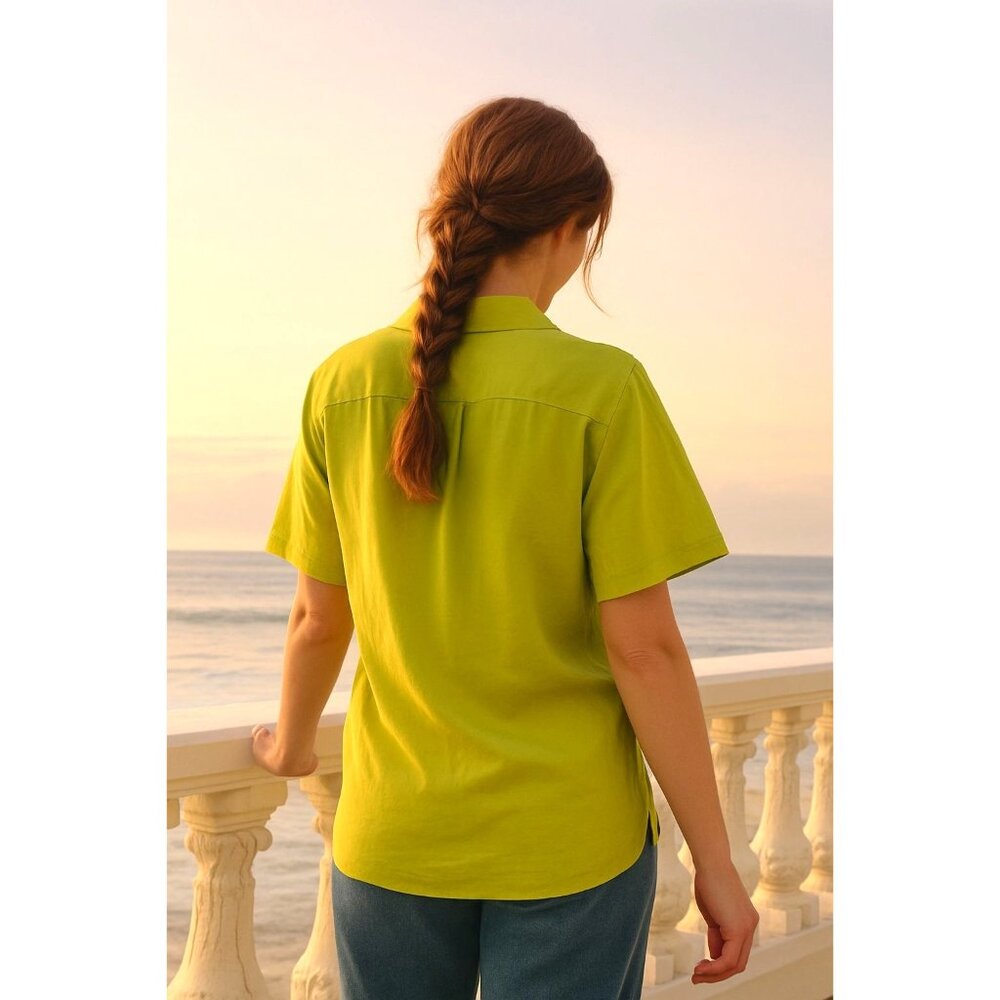 Clio Size Medium Yellow Silk Button Up Blouse Short Sleeve Minimalist City Chic - Picture 4 of 9
